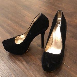 Black Velvet platform heels🖤